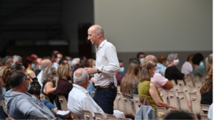 Xavier Vanderhaegen Agence de Conferenciers Stand Up sur le CHANGEMENT