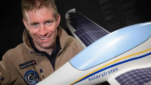 Agence de conférencier ENTREPRENEUR Raphaël Domjan avion solaire