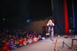 Agence Conférenciers CHANGEMENT Xavier Vanderhaegen Stand-up