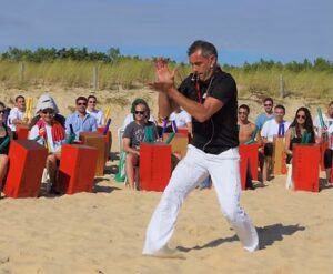 Thierry Gaslain Agence conférencier animation spectacle percussions
