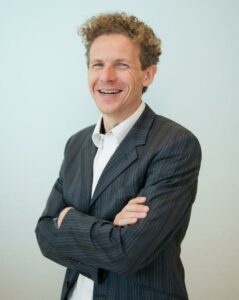 Gilles Babinet, Agence de conférenciers IA Leader de l'Intelligence artificielle