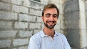 Agence conférencier Voir Grand avec les Cathédrales de France Henri d'Anselme