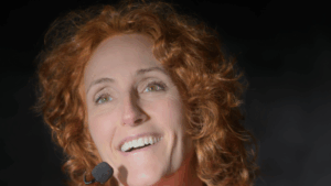 Delphine Luginbuhl Agence Conférenciers Créer du lien crée la force