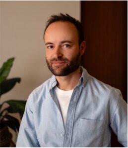 Louis Arnaud Agences conférencier Otage en Iran et transformation intérieure